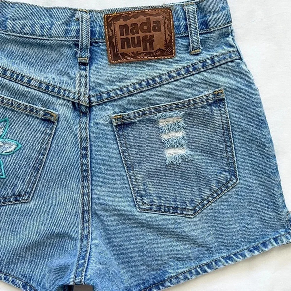 Vintage 90’s Nada Nuff Embroidered Denim Shorts - Picture 5 of 11